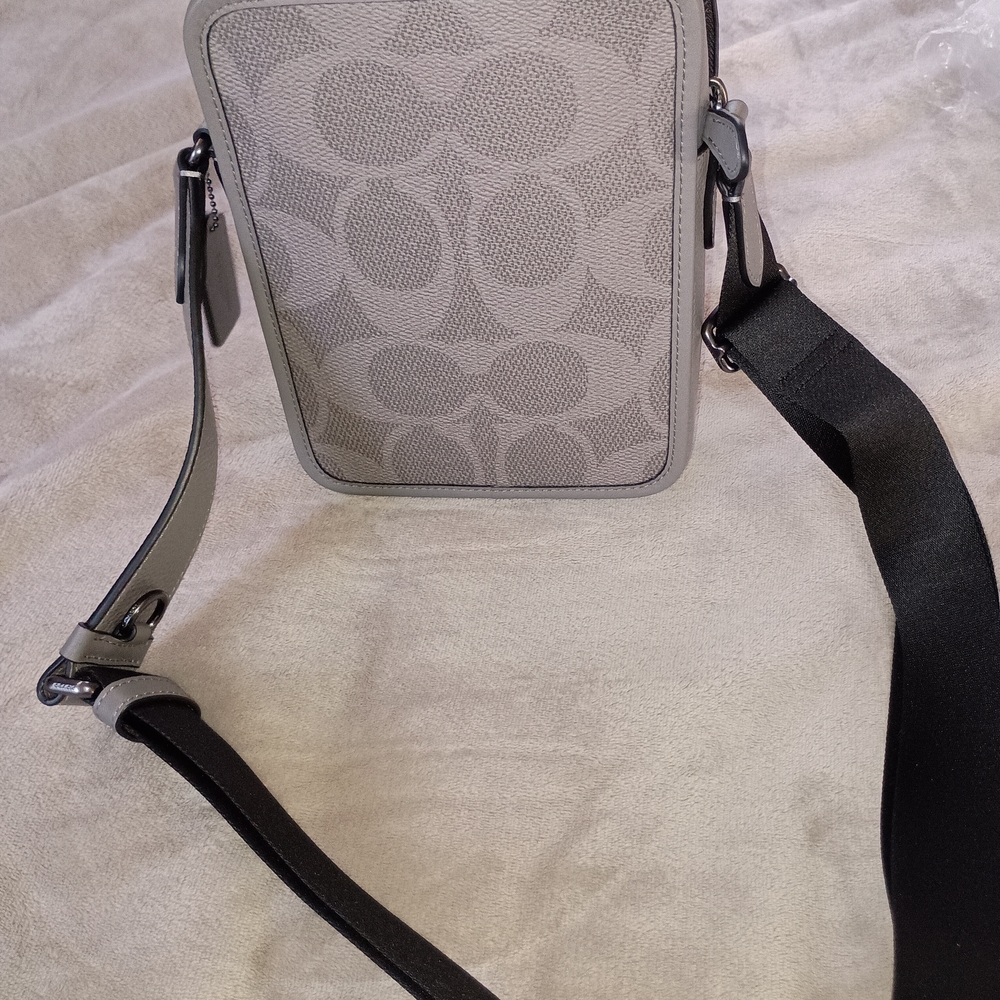 Coach Sullivan Crossbody Bag In Signature Canvas With Patches - Picture 7 of 7